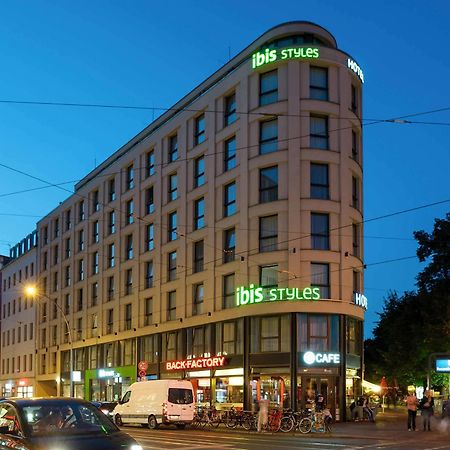 Ibis Styles Hotel Berlin Mitte Esterno foto