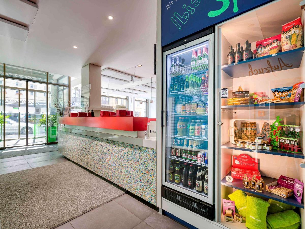 Ibis Styles Hotel Berlin Mitte Esterno foto