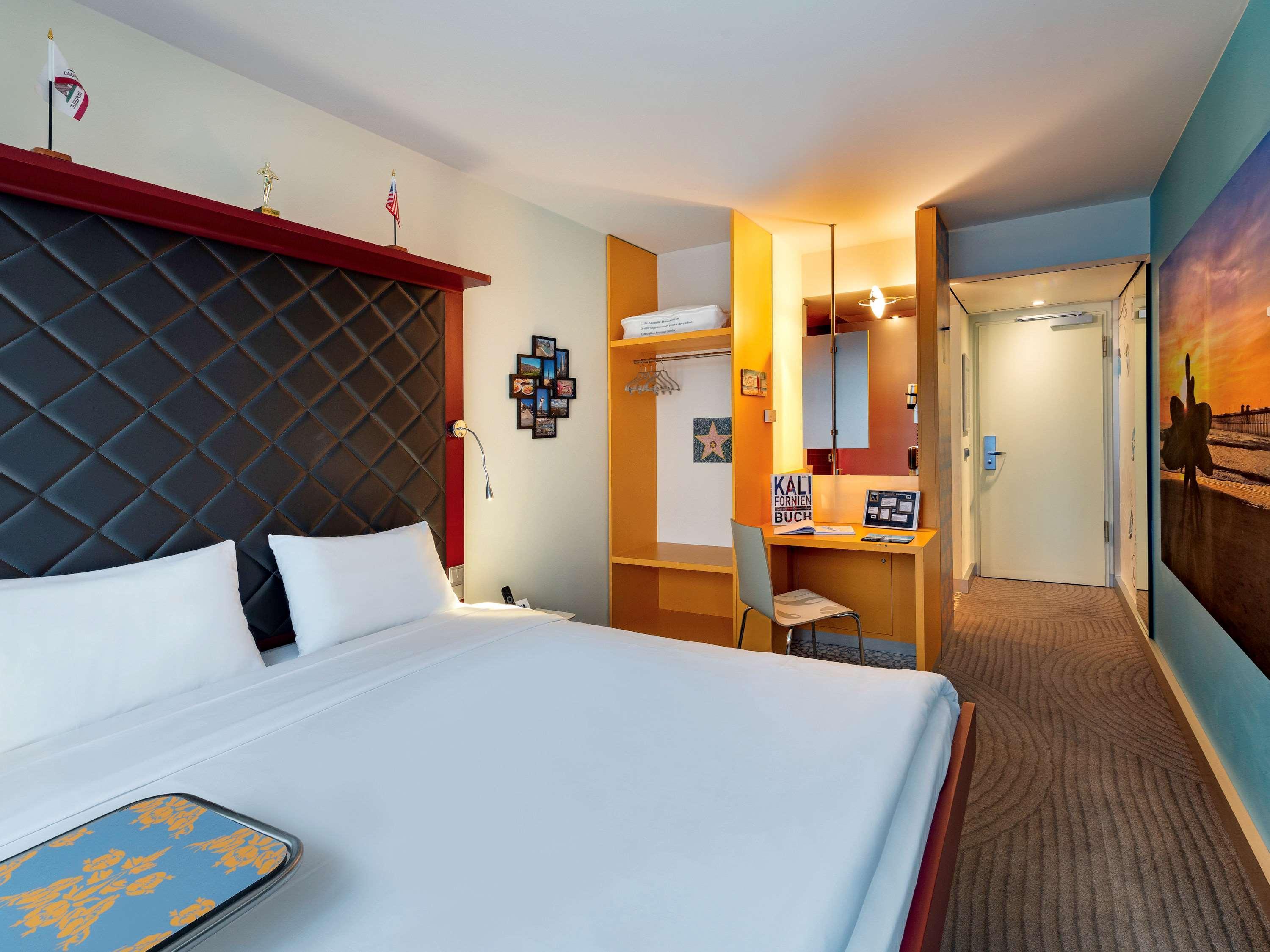 Ibis Styles Hotel Berlin Mitte Esterno foto
