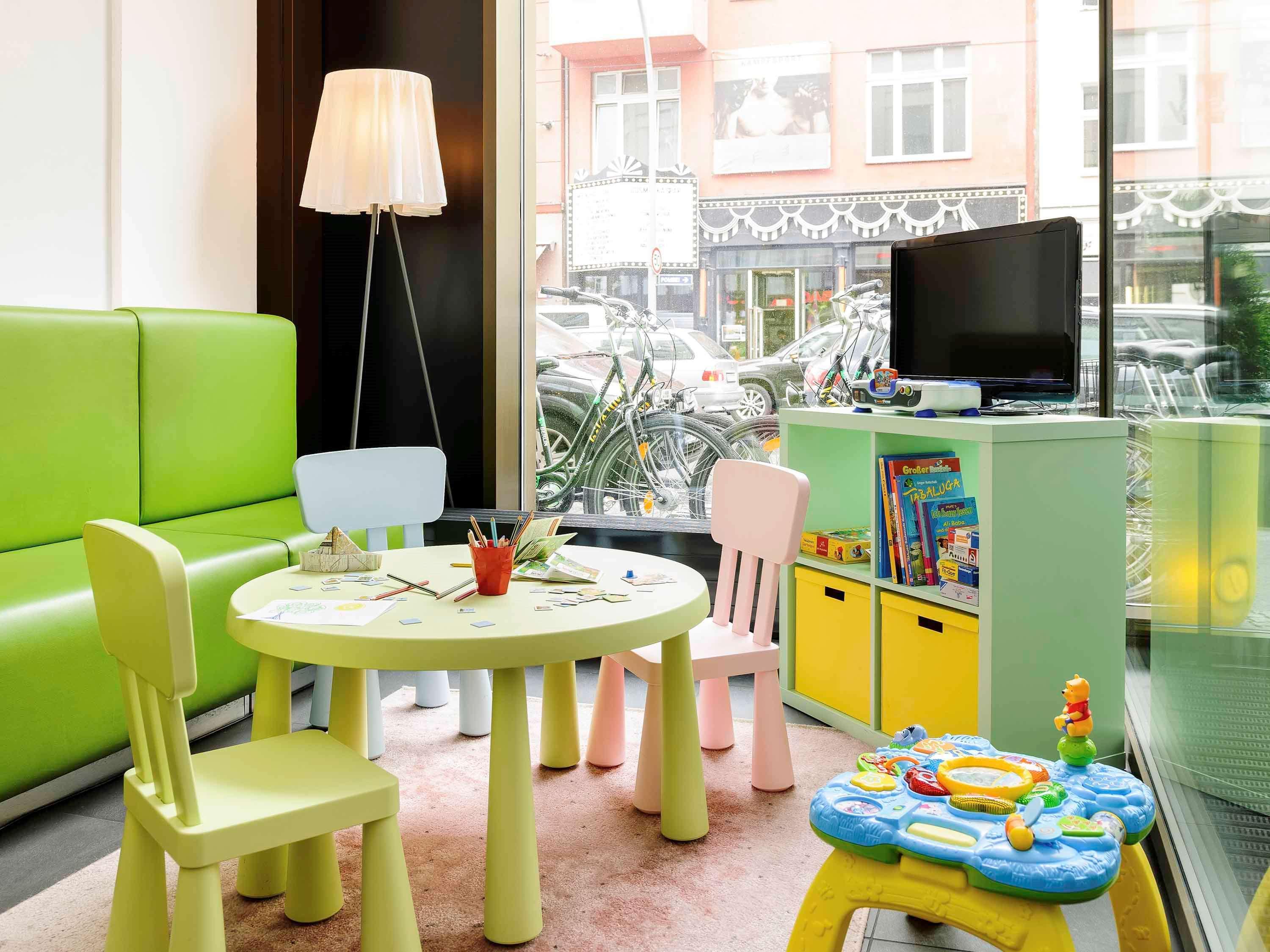 Ibis Styles Hotel Berlin Mitte Esterno foto