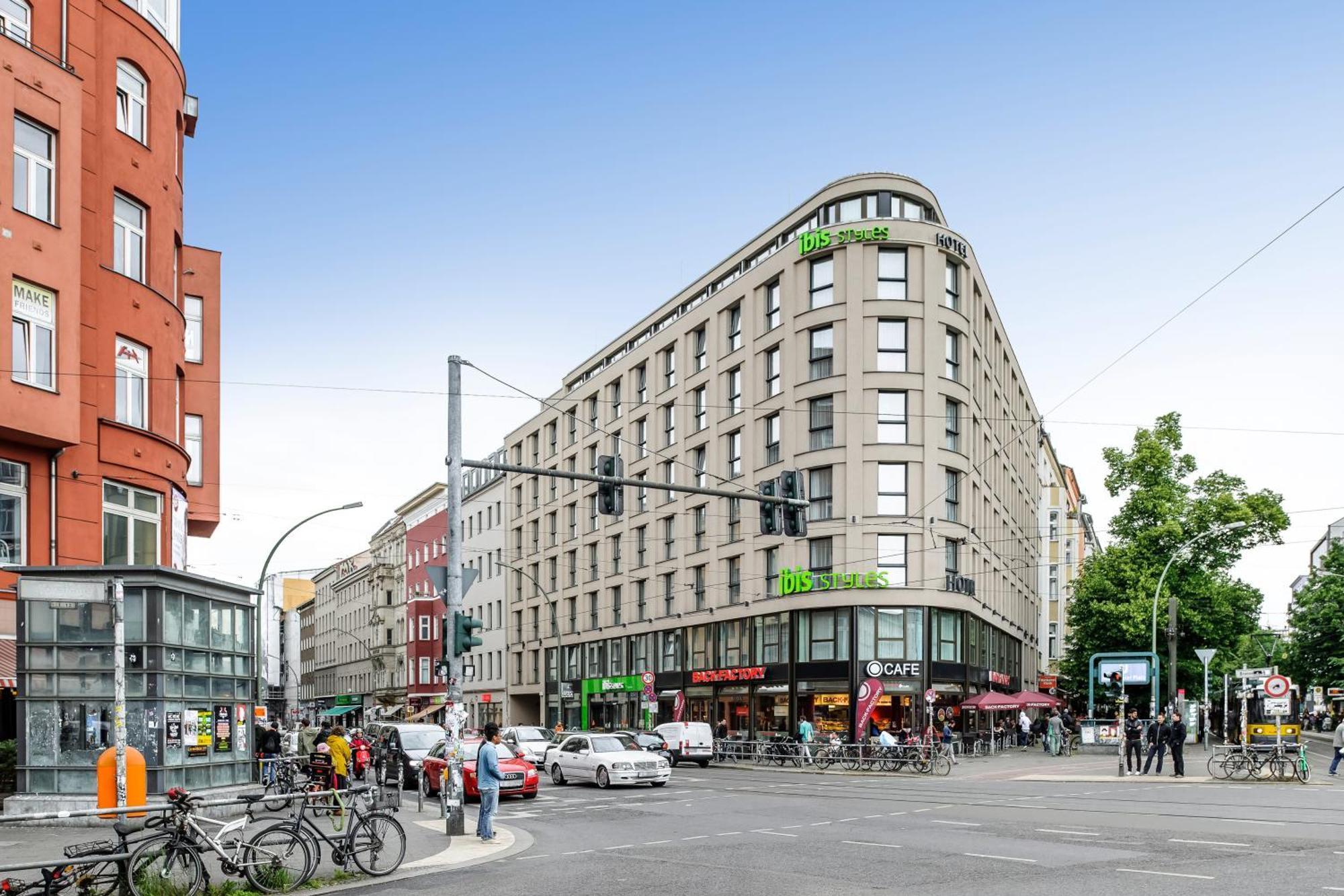 Ibis Styles Hotel Berlin Mitte Esterno foto