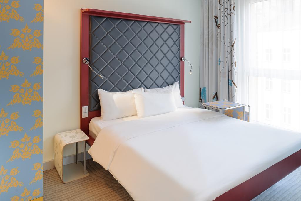 Ibis Styles Hotel Berlin Mitte Esterno foto
