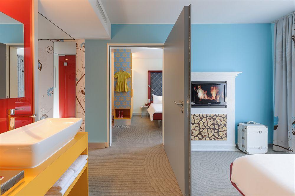 Ibis Styles Hotel Berlin Mitte Esterno foto